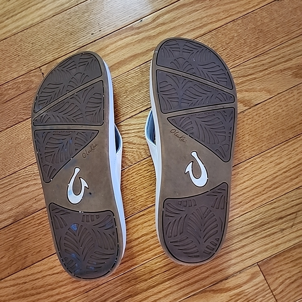 Olulai Nu'a Pi'o Flipflop Thong Sandals - Picture 4 of 8